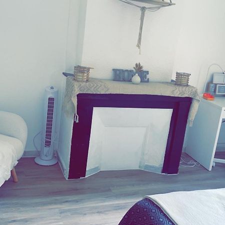 Appartement Authentique Coeur De Ville Сет Екстериор снимка