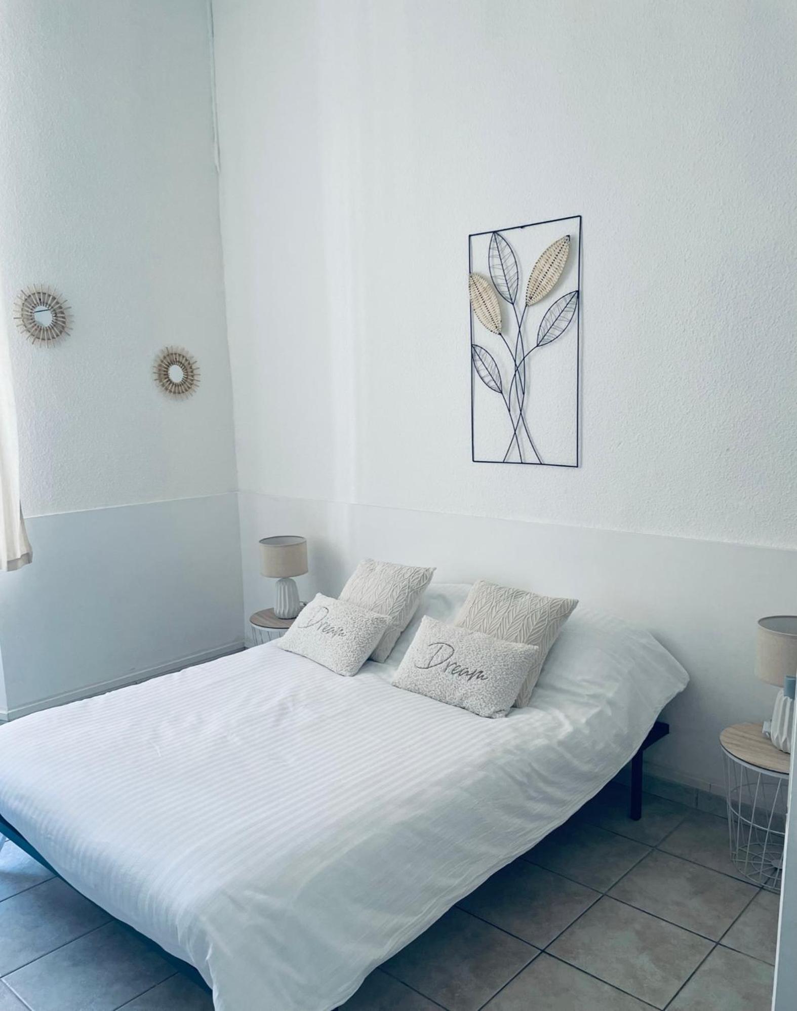 Appartement Authentique Coeur De Ville Сет Екстериор снимка