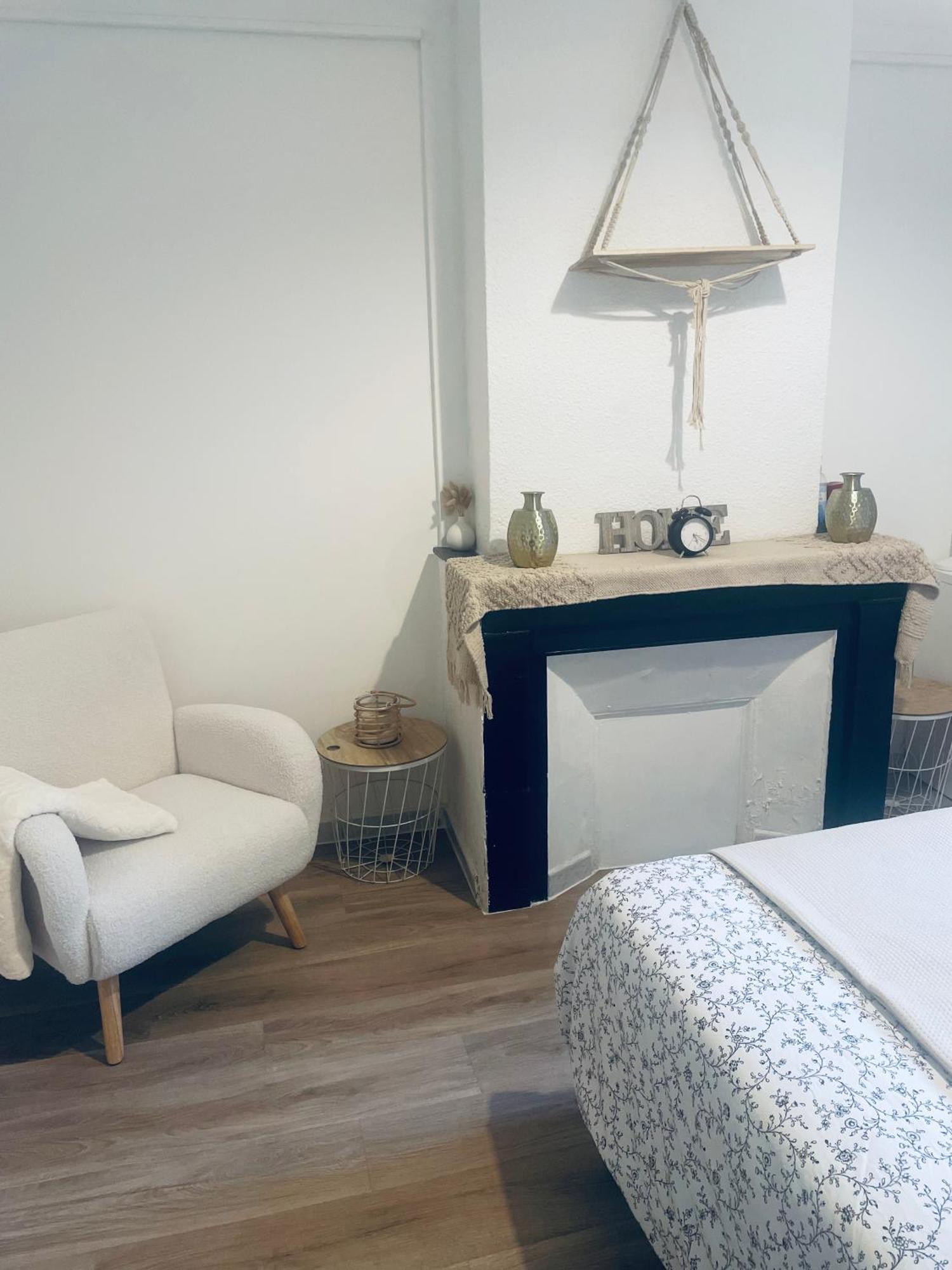Appartement Authentique Coeur De Ville Сет Екстериор снимка
